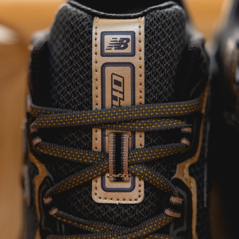 New Balance U740BD2 onfeet