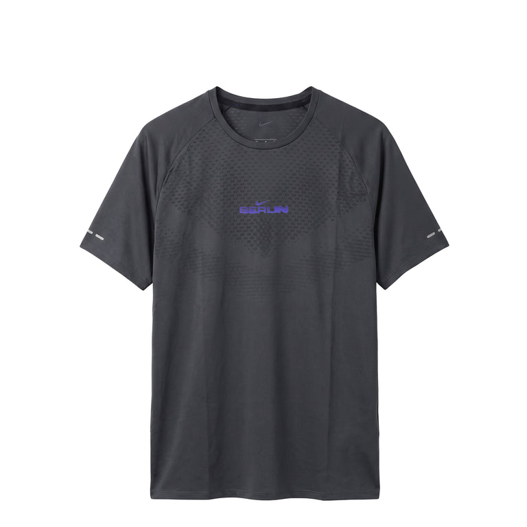 Nike	Stride Dri-FIT ADV Short-Sleeve Running Top *City Marathon* - XXL / Anthracite - 2