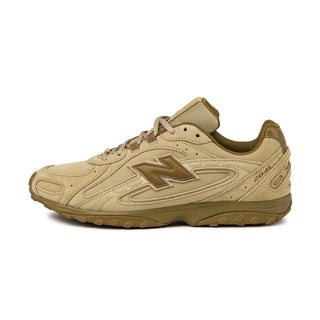 New Balance 204L - 37 / Quicksand / Bark