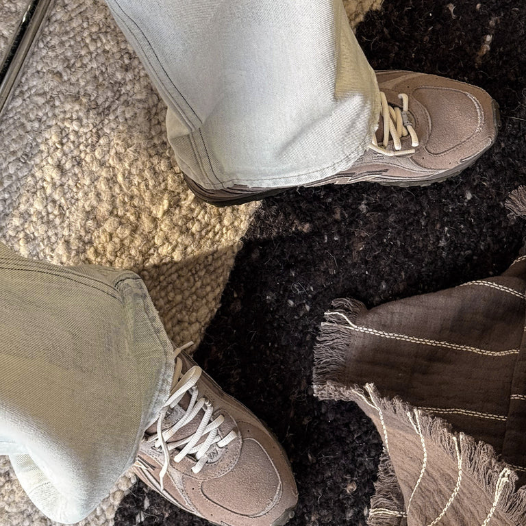 New Balance U204LV1 onfeet