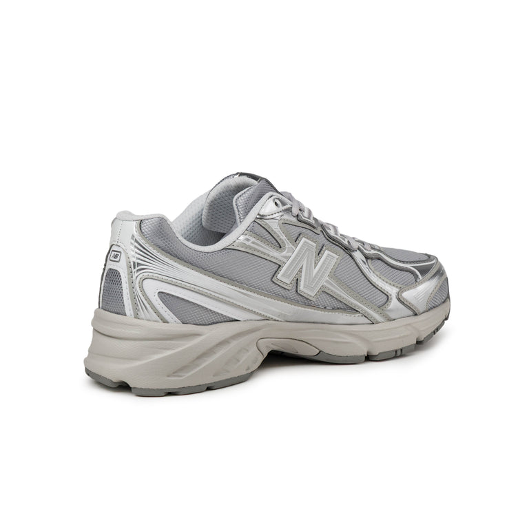 New Balance 740 - 36 / Metallic Silver 877 - 3
