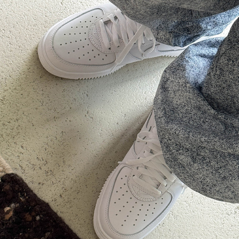 Nike Air Force 1 '01 onfeet