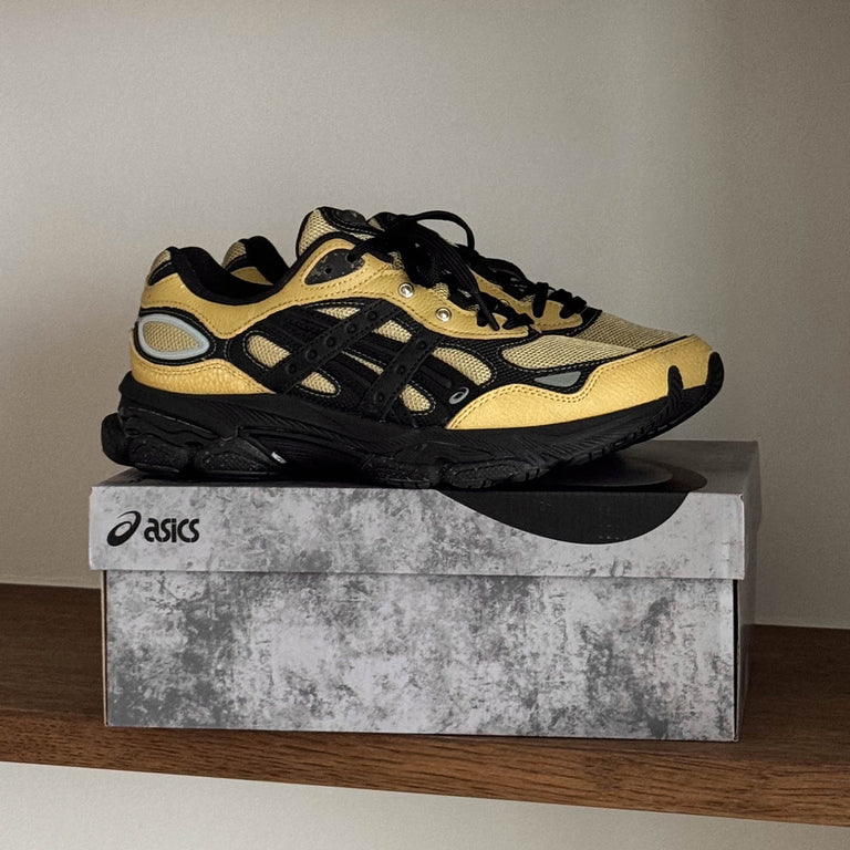Asics x HAL Studios GEL-NYC 2.0 onfeet