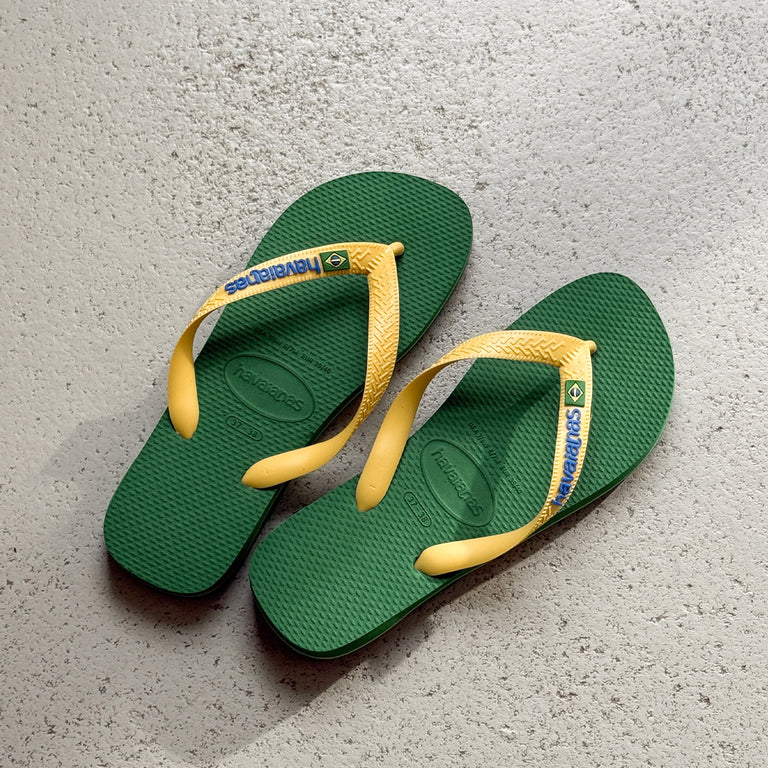Havaianas Brasil Logo onfeet