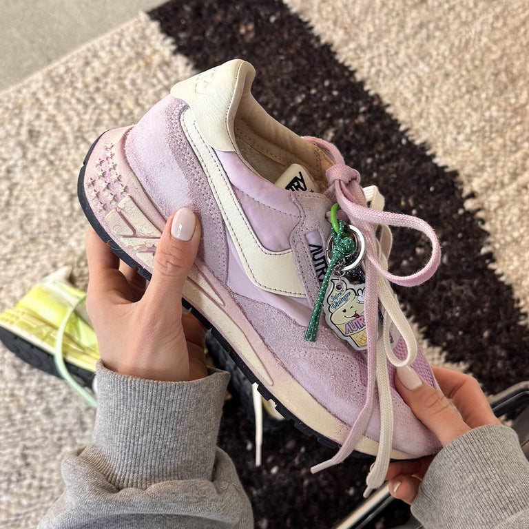 Autry Reelwind Low W *Super Vintage* *Colorful YS* onfeet