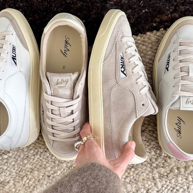 Autry Windscape *Suede / Leather* onfeet