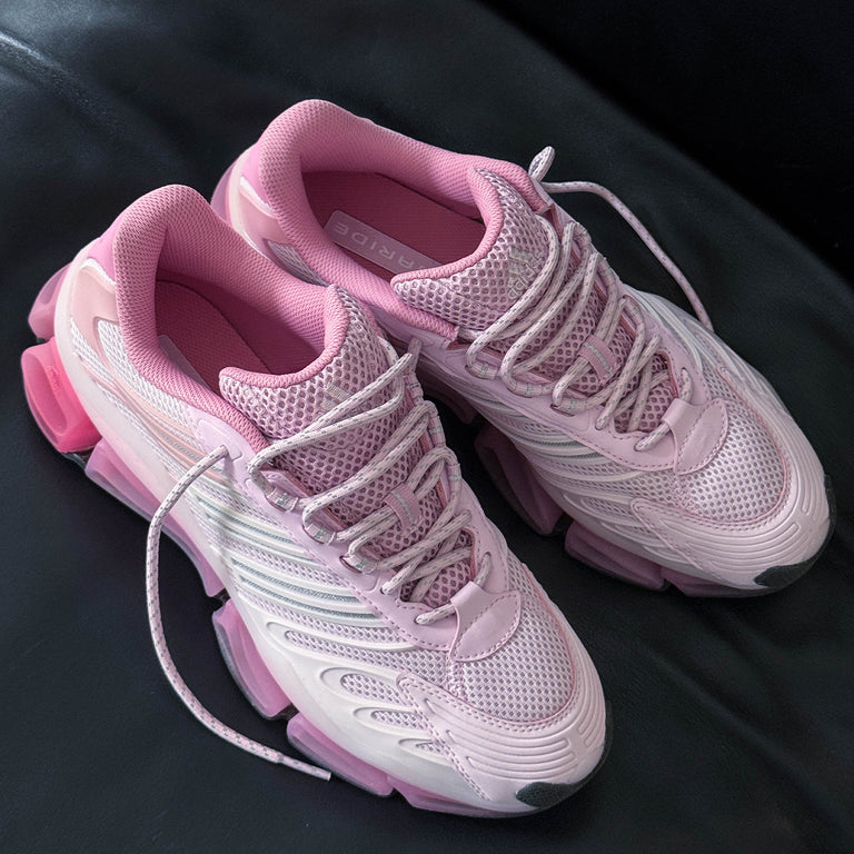 Adidas Megaride AG onfeet