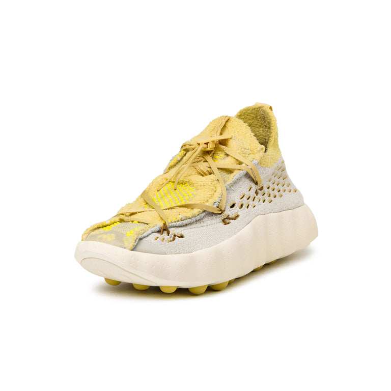 Nike Mind 002 Flyknit QS - 42 / Light Bone / Saturn Gold / Infinite Gold - 2
