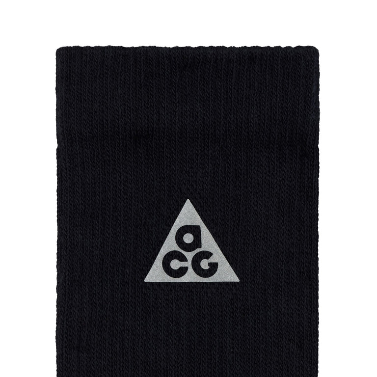 Nike ACG Everyday Elevated Crew Sock - S / Black / Dark Smoke Grey / Reflective Silver - 4