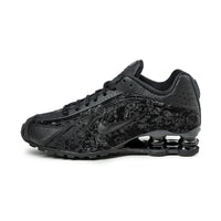 NIKE SHOX R4 ブラック 10 (UK) NIKE SHOX R4 ブラック 10 (UK) Nike Shox R4 Mens Fashion