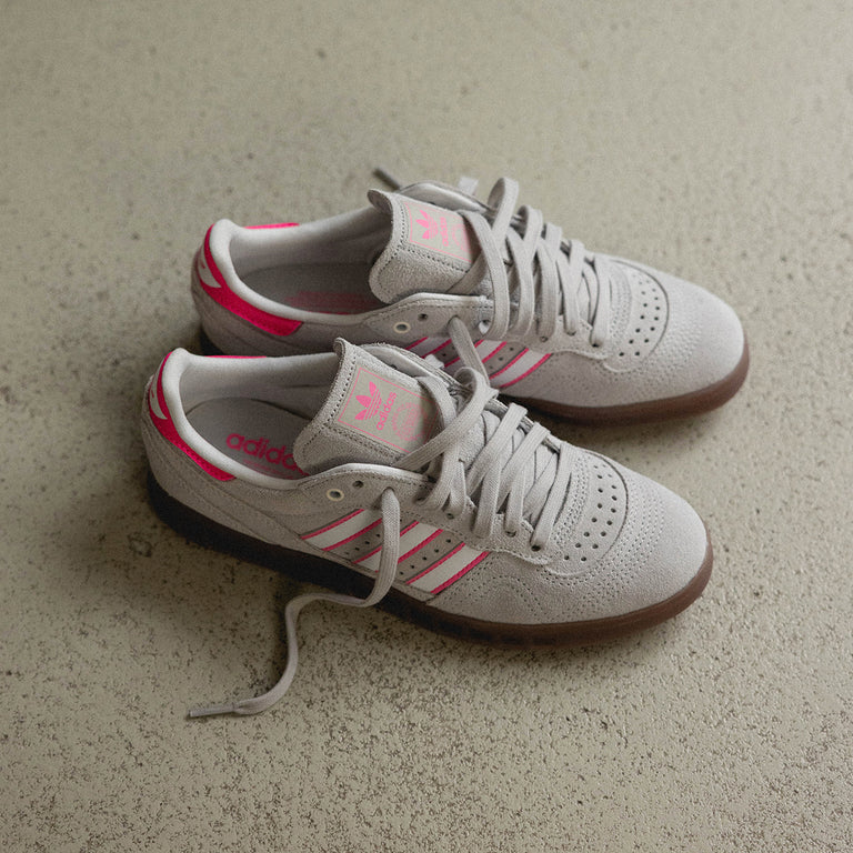 Adidas Handball Top RM onfeet