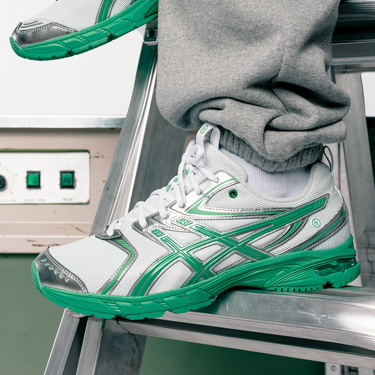 Asics x Hidden NY GEL-DS Trainer 14 onfeet