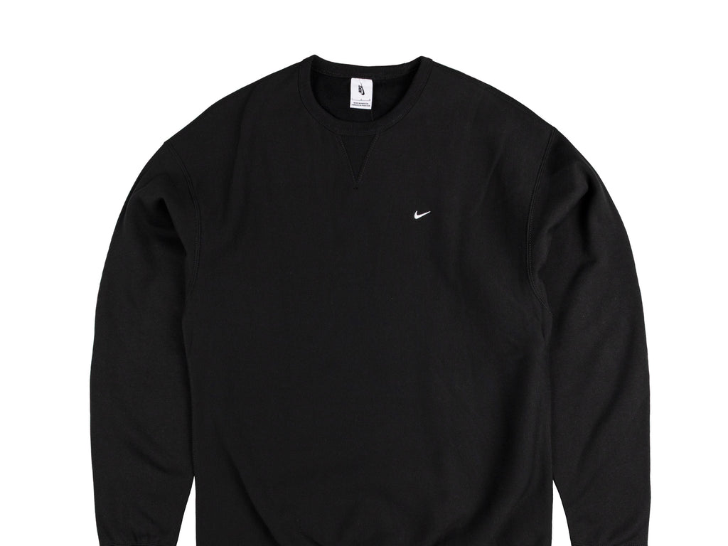 nike retro logo heavyweight sweatshirt in black