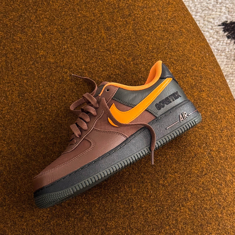 Nike Air Force 1 *Gore-Tex* - 44 / Fauna Brown / Bright Ceramic / Sequoia / Black - 2