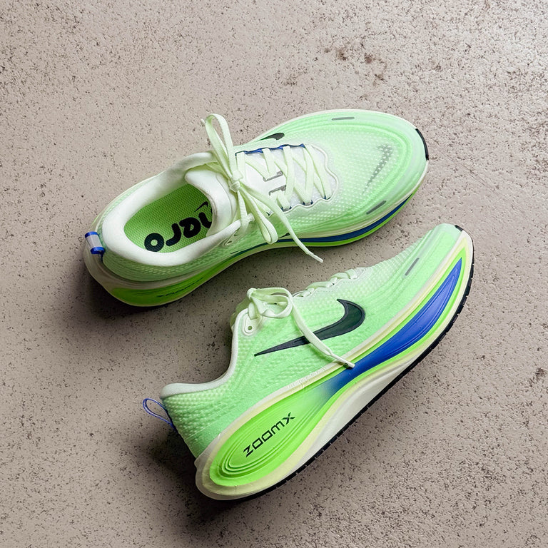 Nike	Vomero Plus onfeet