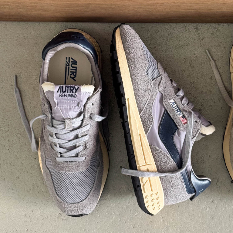 Autry Reelwind Low *Suede / Net* onfeet