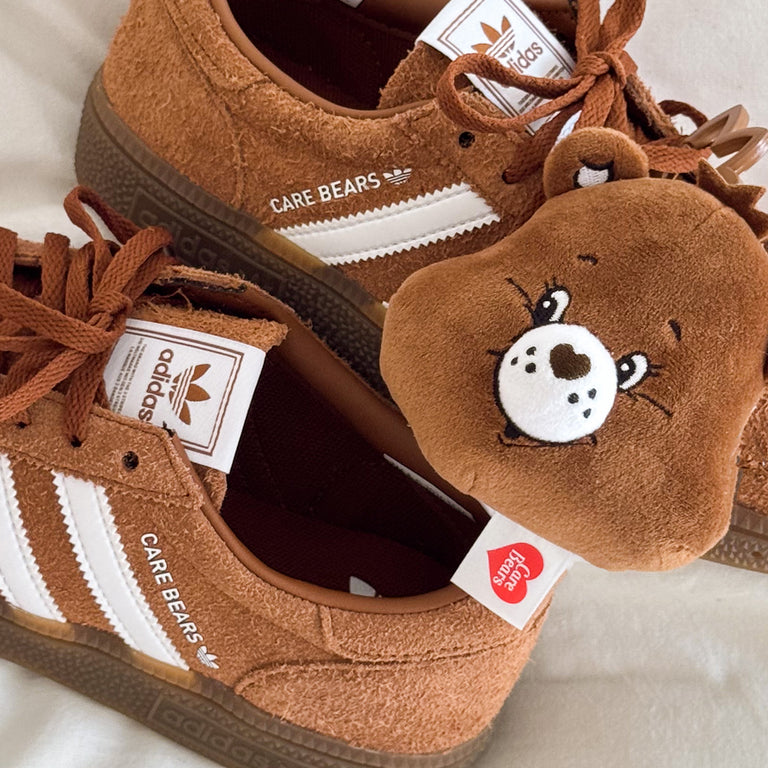 Adidas x Care Bears Handball Spezial W onfeet