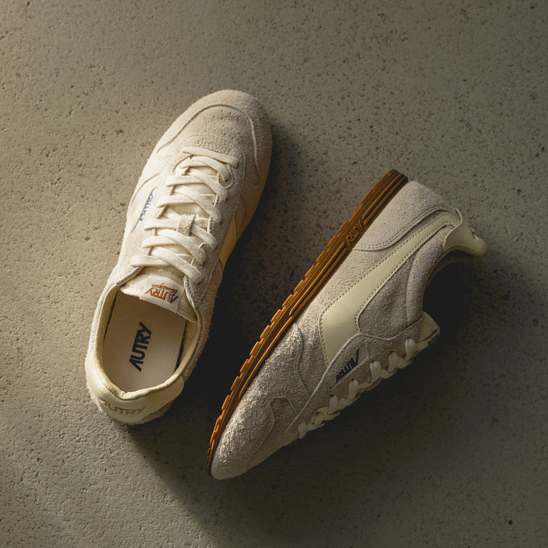 Autry Windspin *Suede / Leather* onfeet