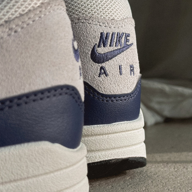 Nike Air Max 1 Essential onfeet