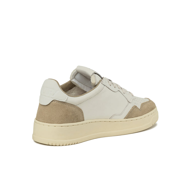Autry Medalist *Goat / Suede* - 47 / White / Sponge - 3
