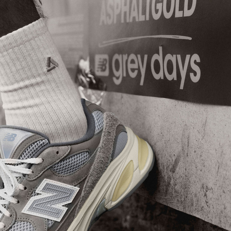 New Balance U2010GD *Grey Day 2025* onfeet