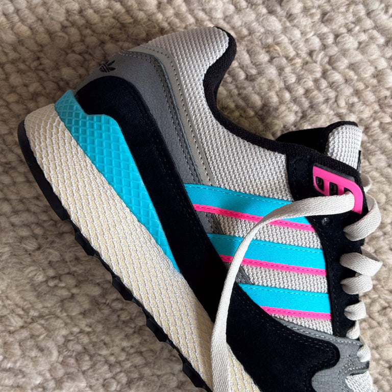 Adidas	Oregon Ultra Tech onfeet