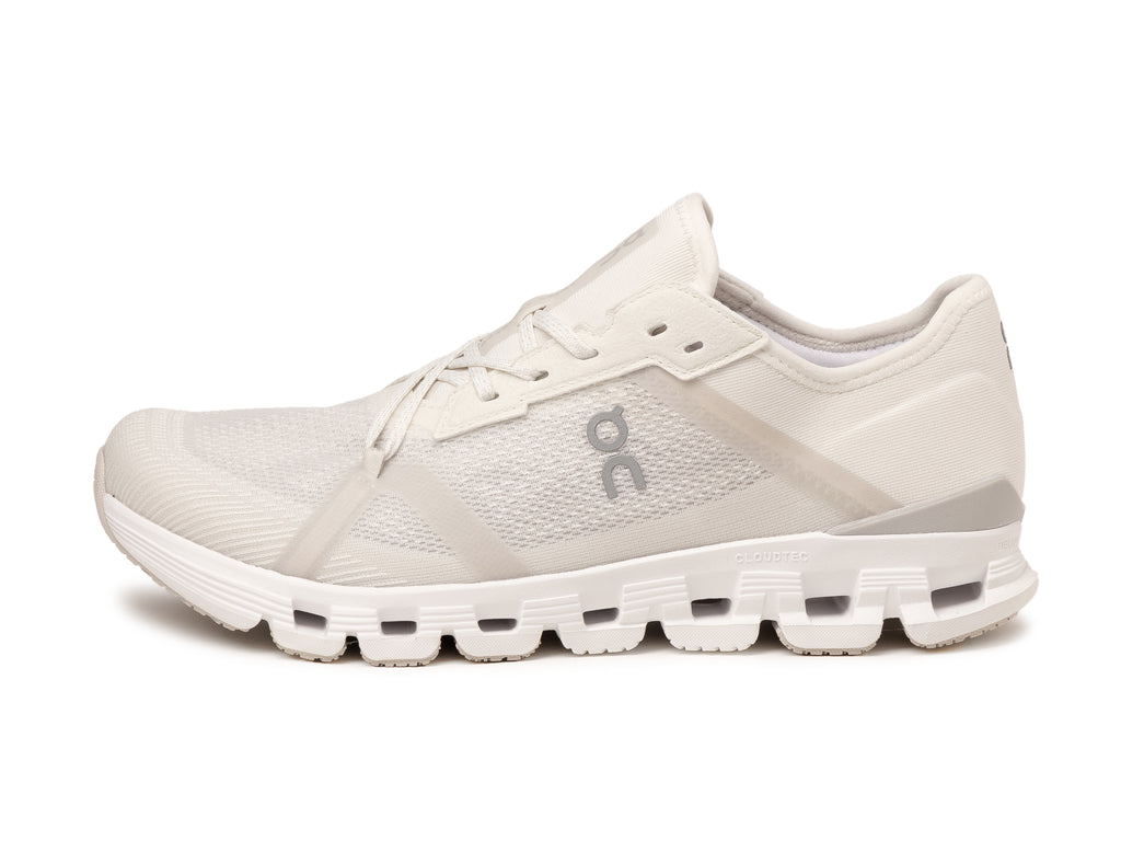 新品未使用　On cloud X 4 スニーカー　ホワイト　28cm Men's Cloud X 4 | White | On Japan