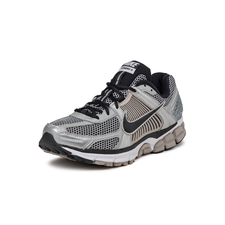 Nike Zoom Vomero 5 - 42 / Metallic Silver / Black / College Grey - 2