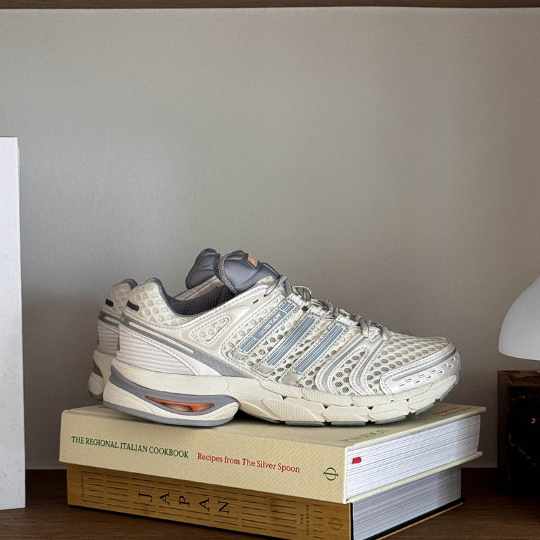 Adidas Adistar Control 5 onfeet