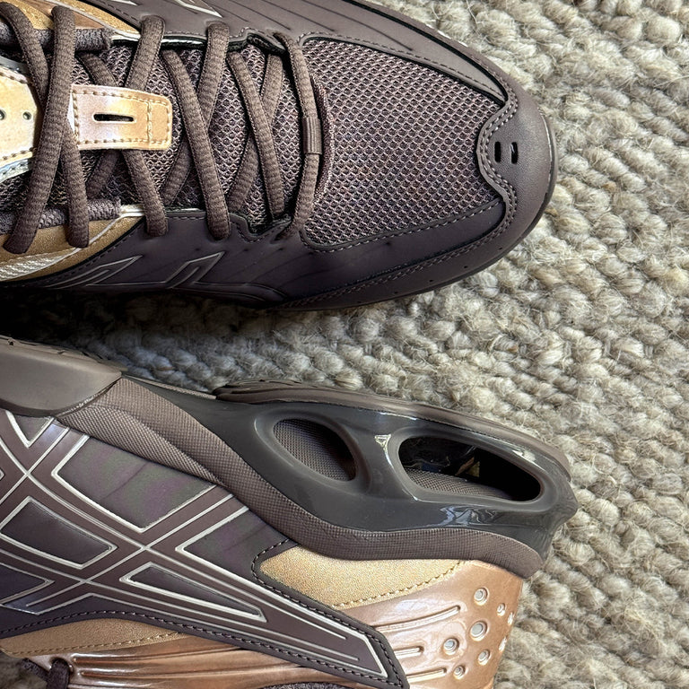 Asics GEL-Kinetic FR onfeet
