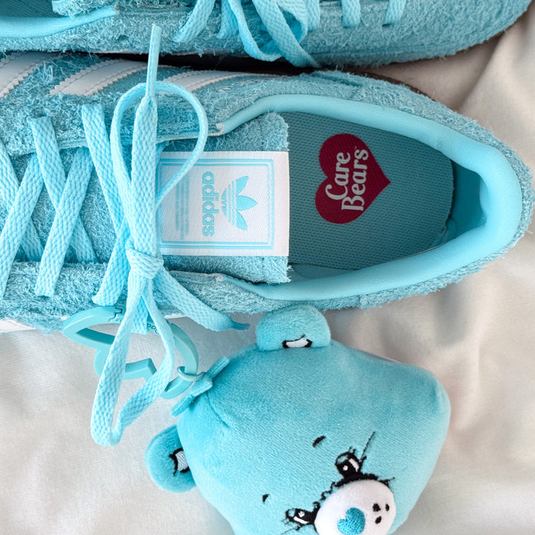 Adidas x Care Bears Handball Spezial W onfeet