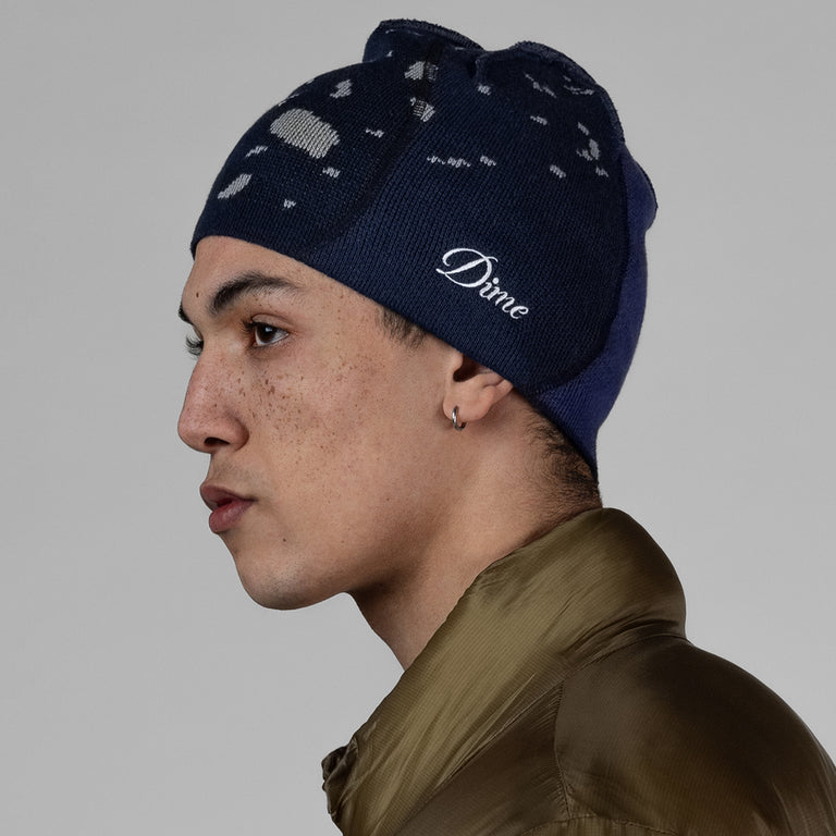 Dime Reverse Stitch Skully Beanie