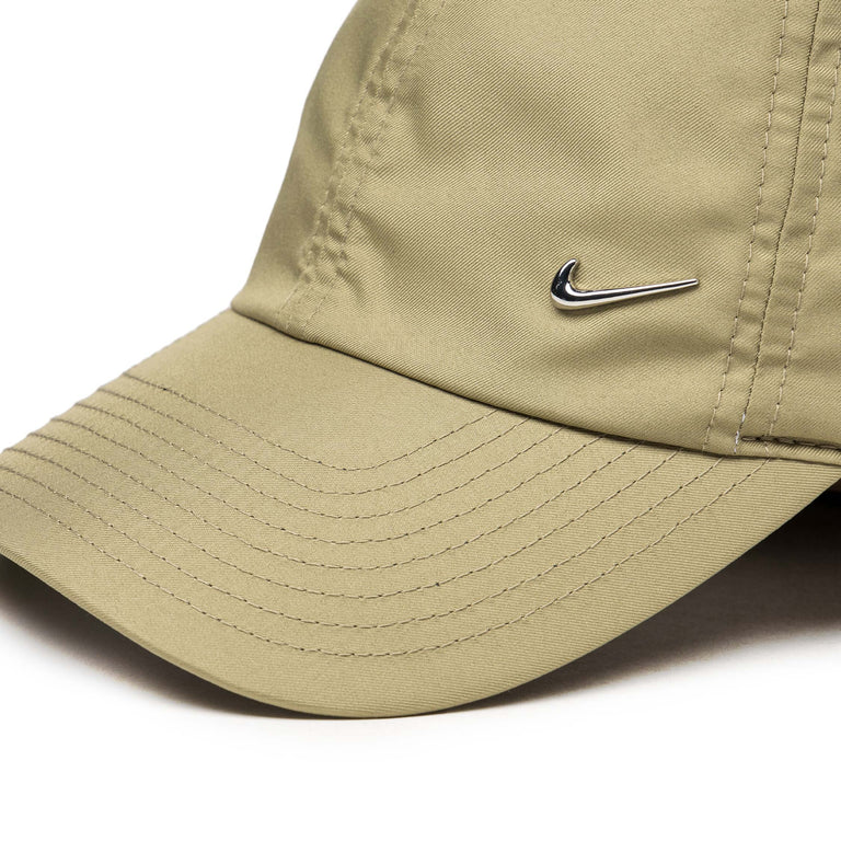 Nike Heritage 86 Metal Swoosh Cap – buy at Asphaltgold Online Store!