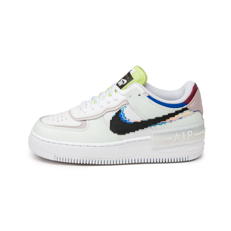 Nike Wmns Air Force 1 Shadow SE *Barely Green* – buy now at Asphaltgold Store!
