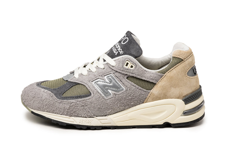 New Balance M990TD2 *Made in USA*  onfeet