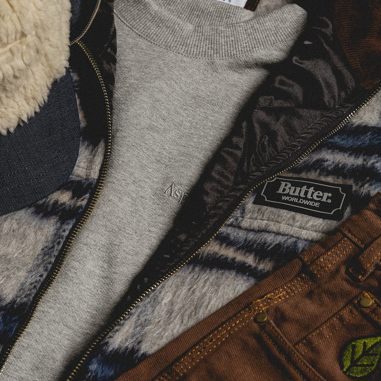 Butter Goods Hairy Plaid Lodge Jacket onfeet