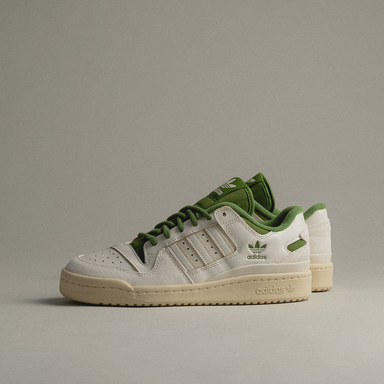 Adidas 84 CL – buy now at Asphaltgold Store!
