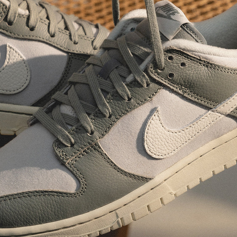 Nike Dunk Low Retro *Mica Green* – buy now at Asphaltgold Online