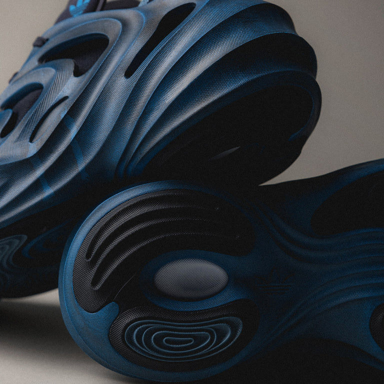 Adidas COS fomQUAKE onfeet
