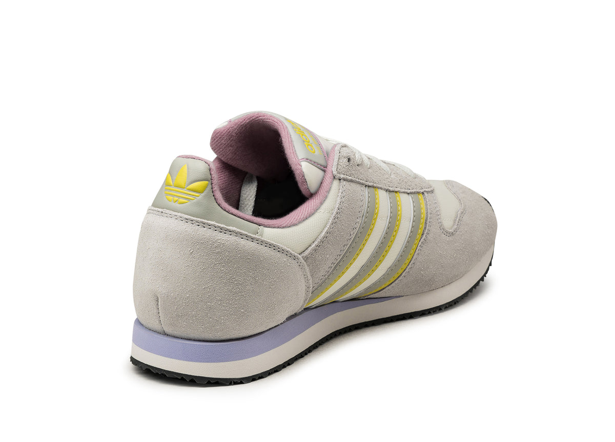 Adidas Race Walk – buy now at Asphaltgold Online Store!