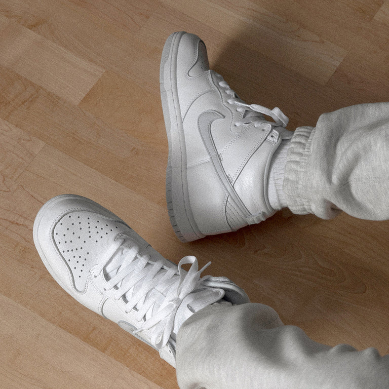 Nike Dunk Hi SP *Pure Platinum* onfeet