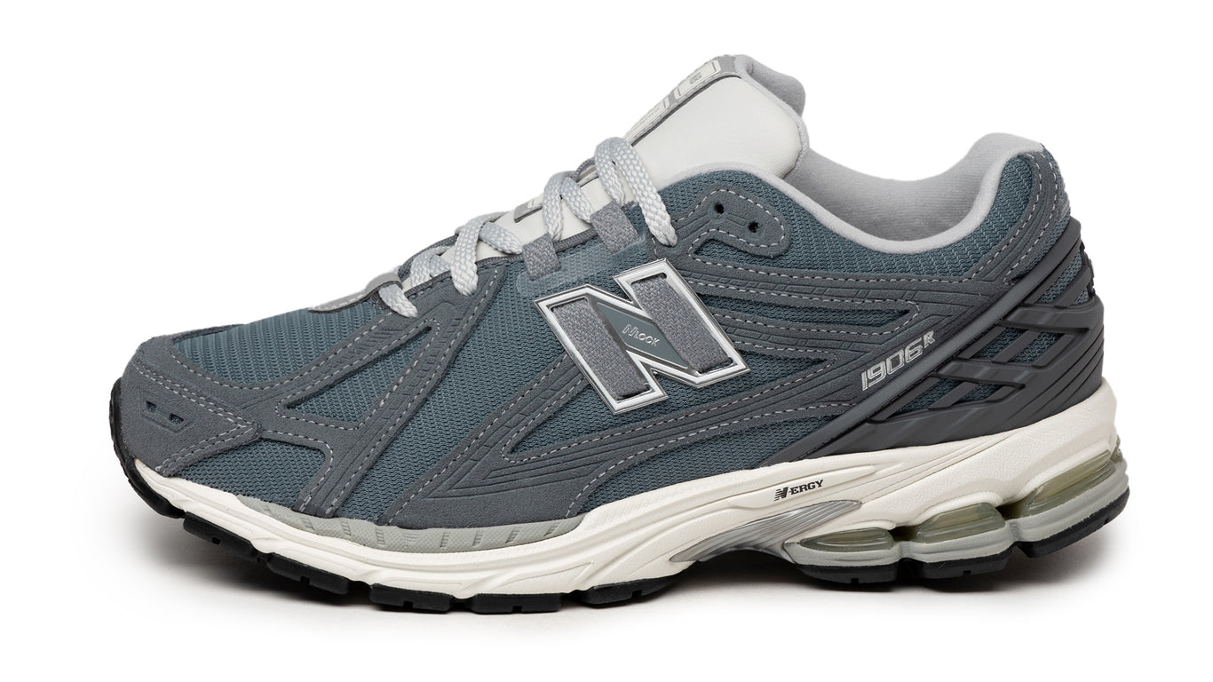 New Balance M1906RV – buy now at Asphaltgold Online Store!